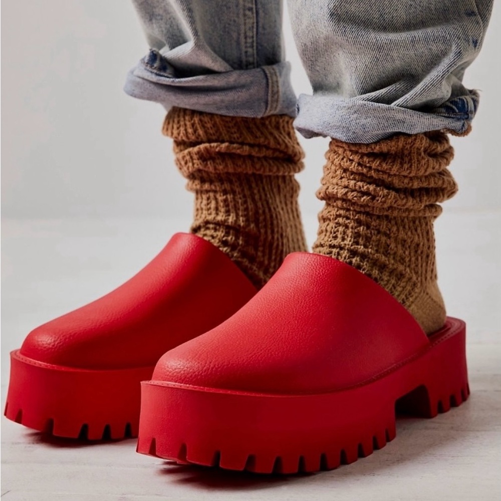 NWT Jeffrey Campbell Bae Platform Mule